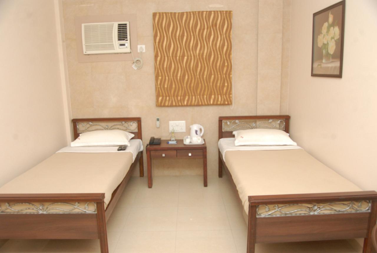 Haredia Hotel Mumbai Exterior foto